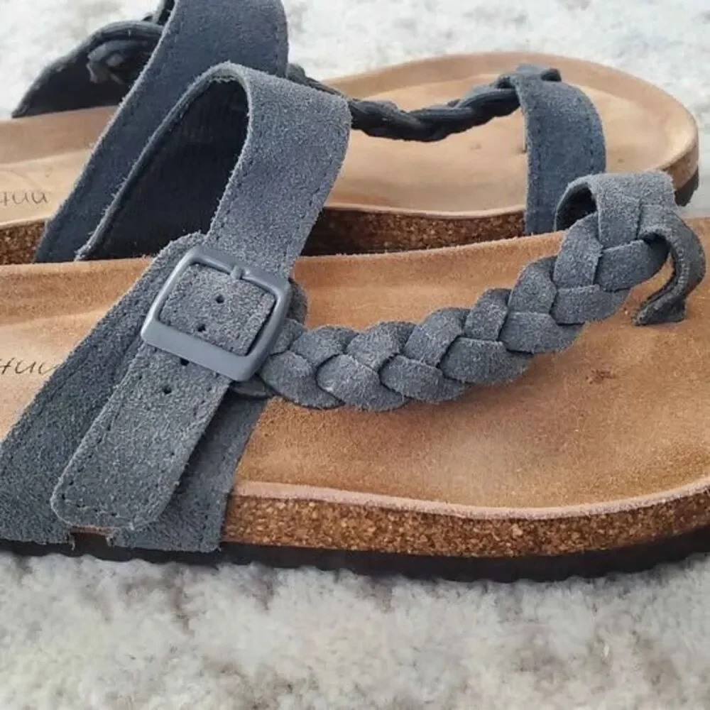Gaa Huu sz 8.5 grey sandals